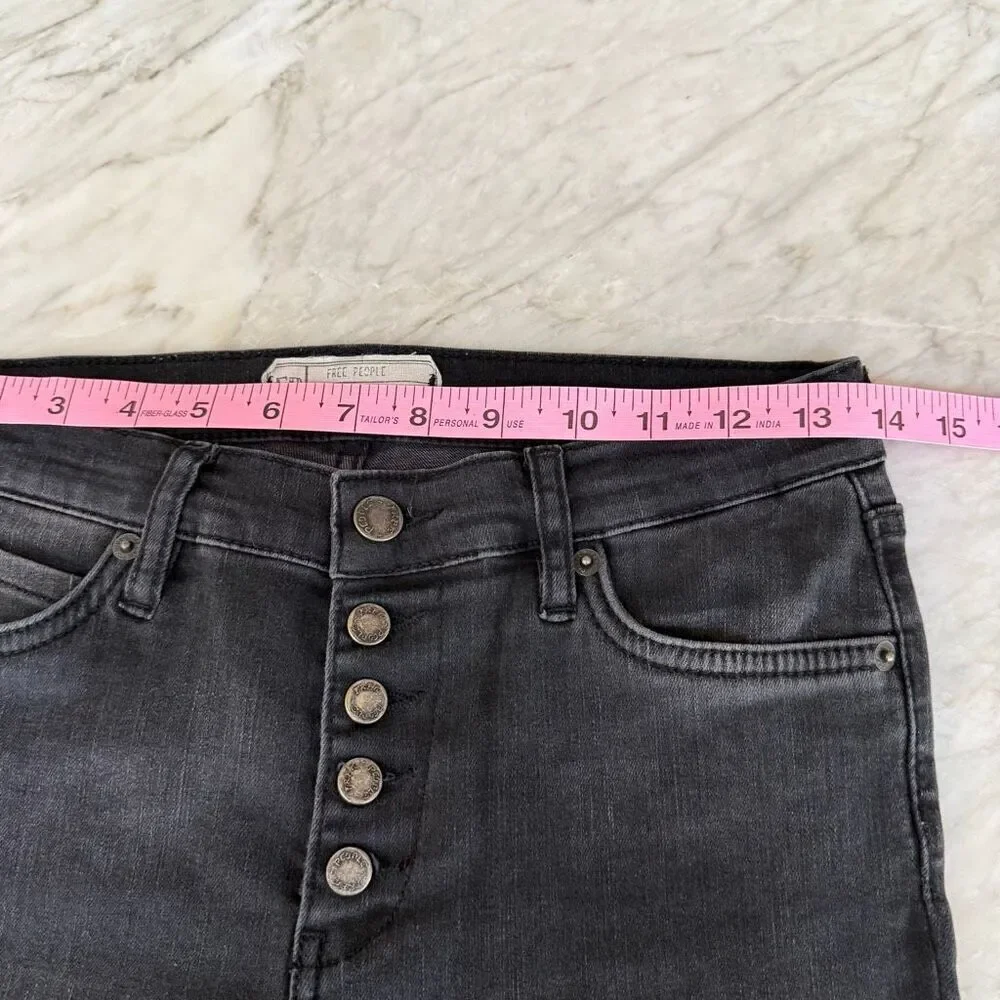 Free People Women's Black Stretch Denim Skinny Pants Jeans Size 27 raw hem